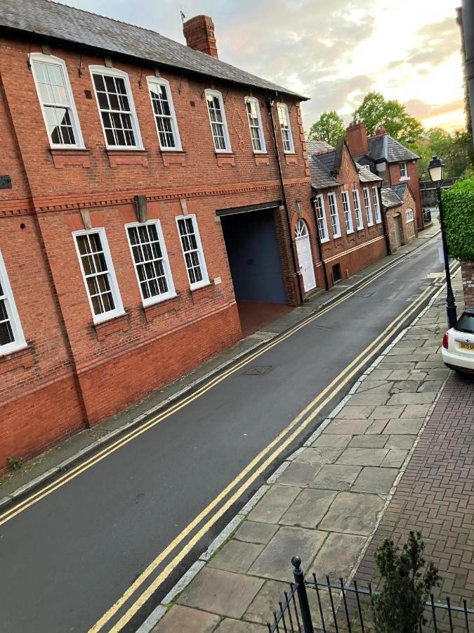 Central Chester Bedrooms Eksteriør bilde