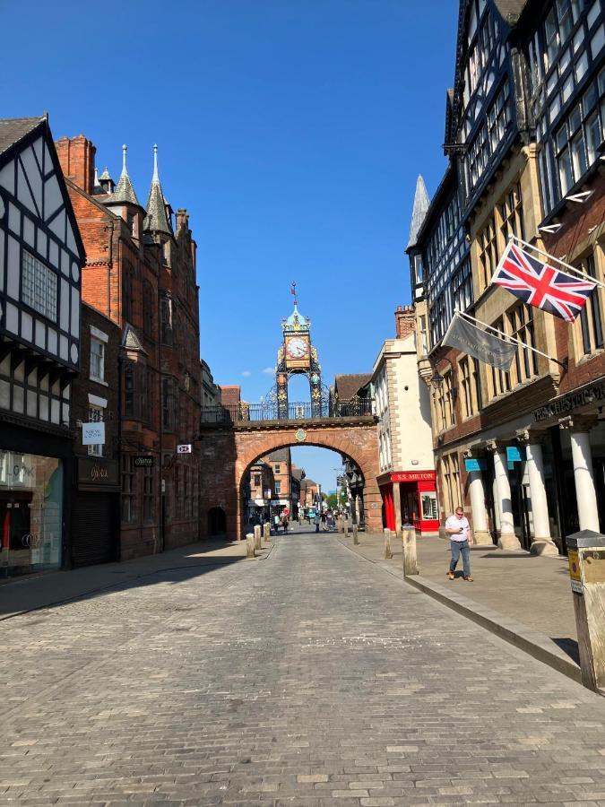 Central Chester Bedrooms Eksteriør bilde